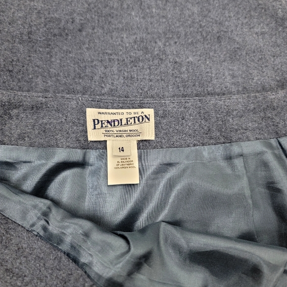 Pendleton %100 Virgin Wool Long Pencil Skirt with fringe hem size 14 - Picture 6 of 7